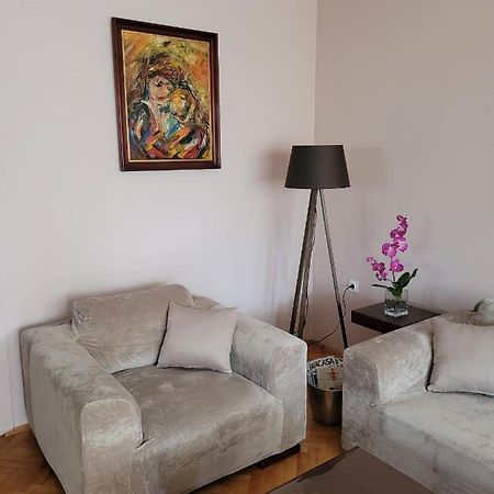 Soleil Central Apartments Скопье Экстерьер фото