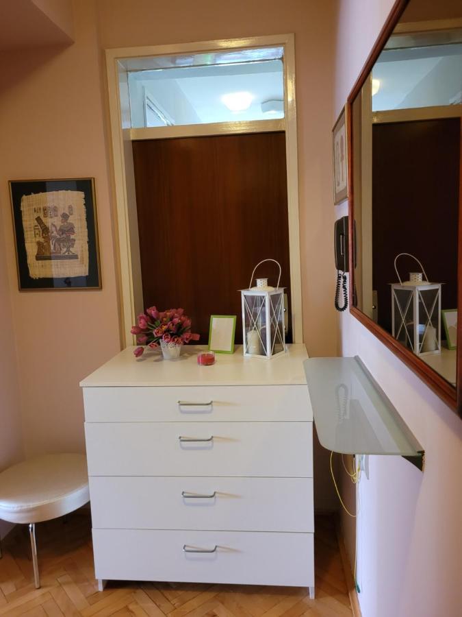 Soleil Central Apartments Скопье Экстерьер фото